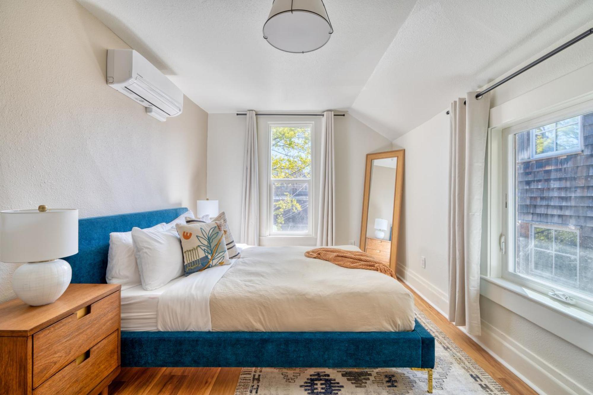 Collection - Oasis - Stylish 4br In Nob Hill