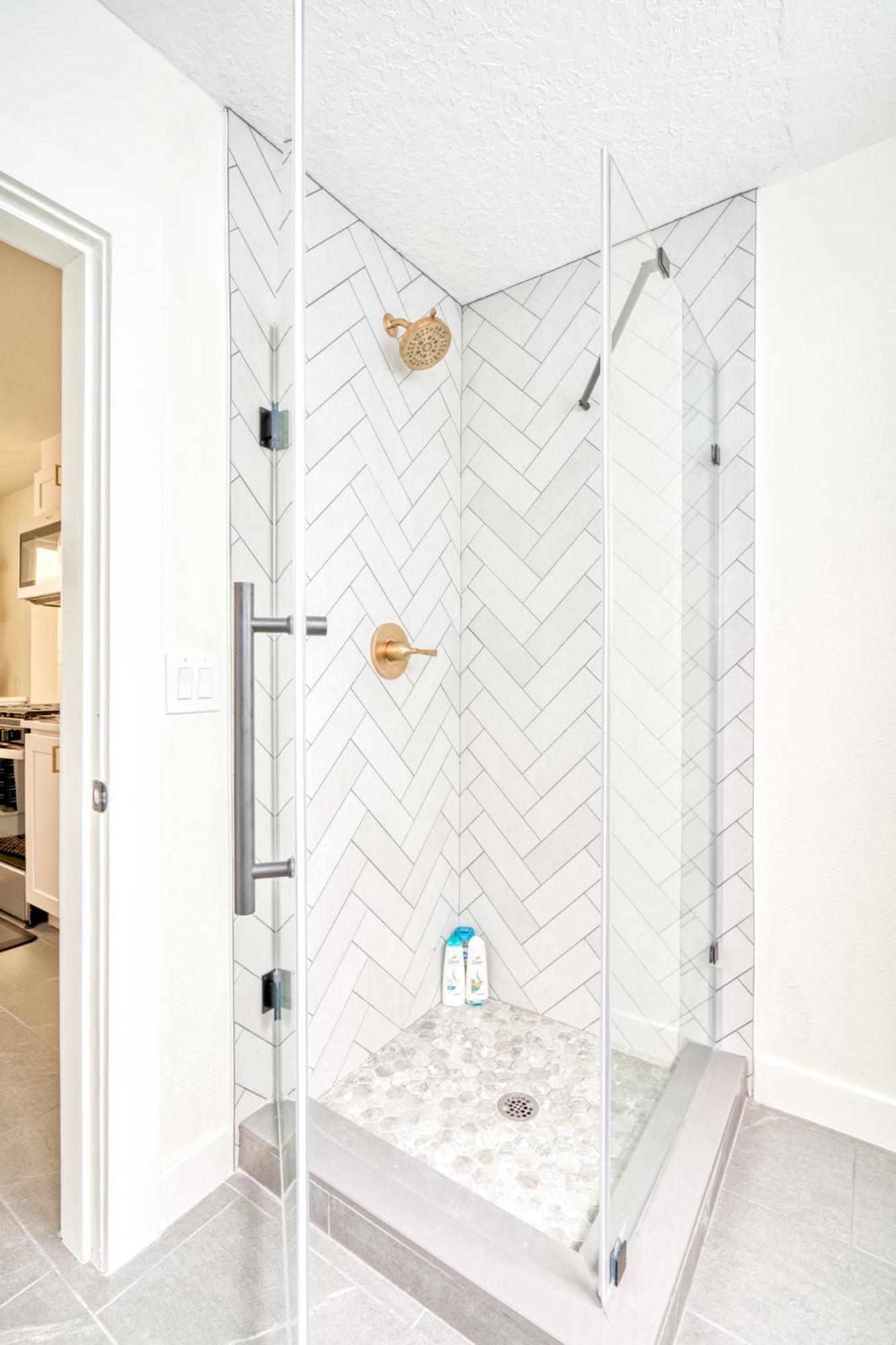 Collection - Oasis - Stylish 4br In Nob Hill *