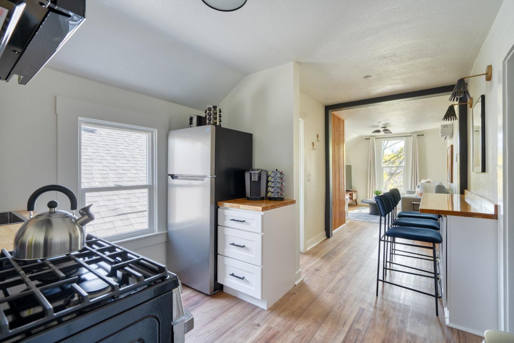 Collection - Oasis - Stylish 4br In Nob Hill *